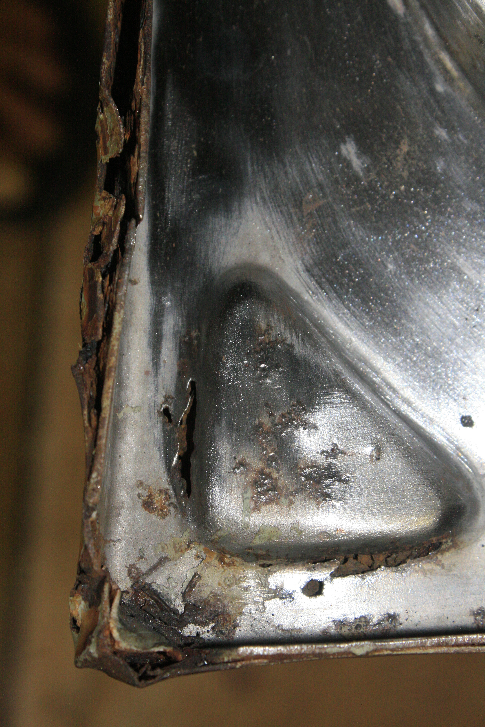--Bellett-Boot-Rust-Repair--6.JPG