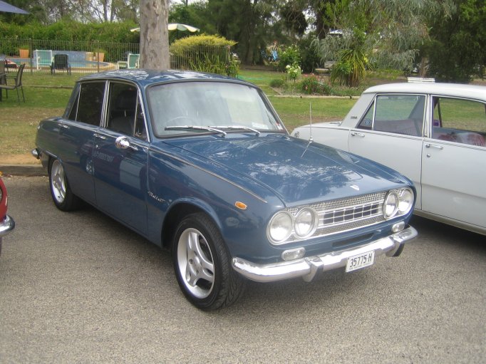 Bellett Nationals 40 - Bellett sedan - George and Bev Cole.JPG