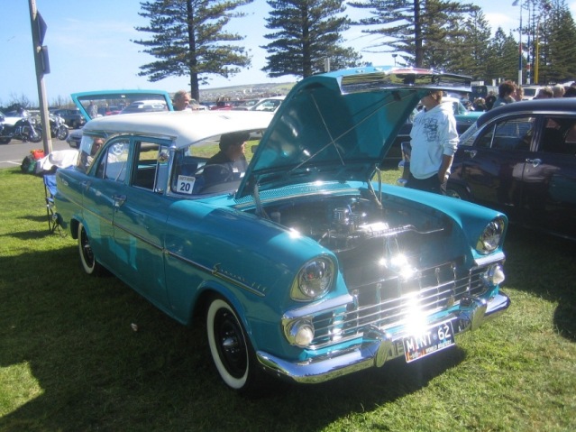 Holden EK wagon - 1962 - 01.JPG