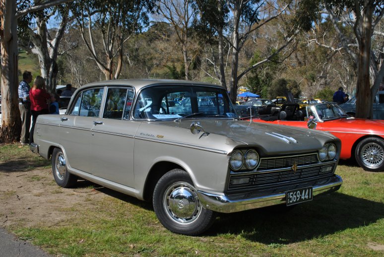 Nissan Cedric - 01.JPG