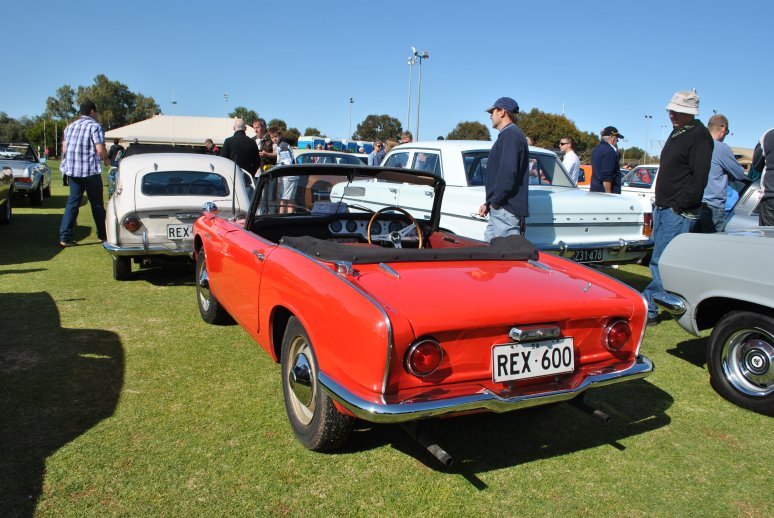 Honda S600 convertible - 02.JPG