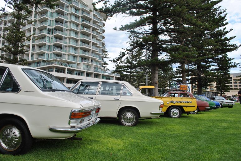 04 - Isuzu display - Florians, Wasp and Belletts.JPG