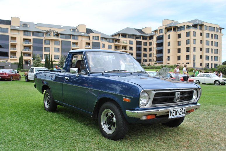 Datsun B120 1200 ute - blue - Ant's.JPG