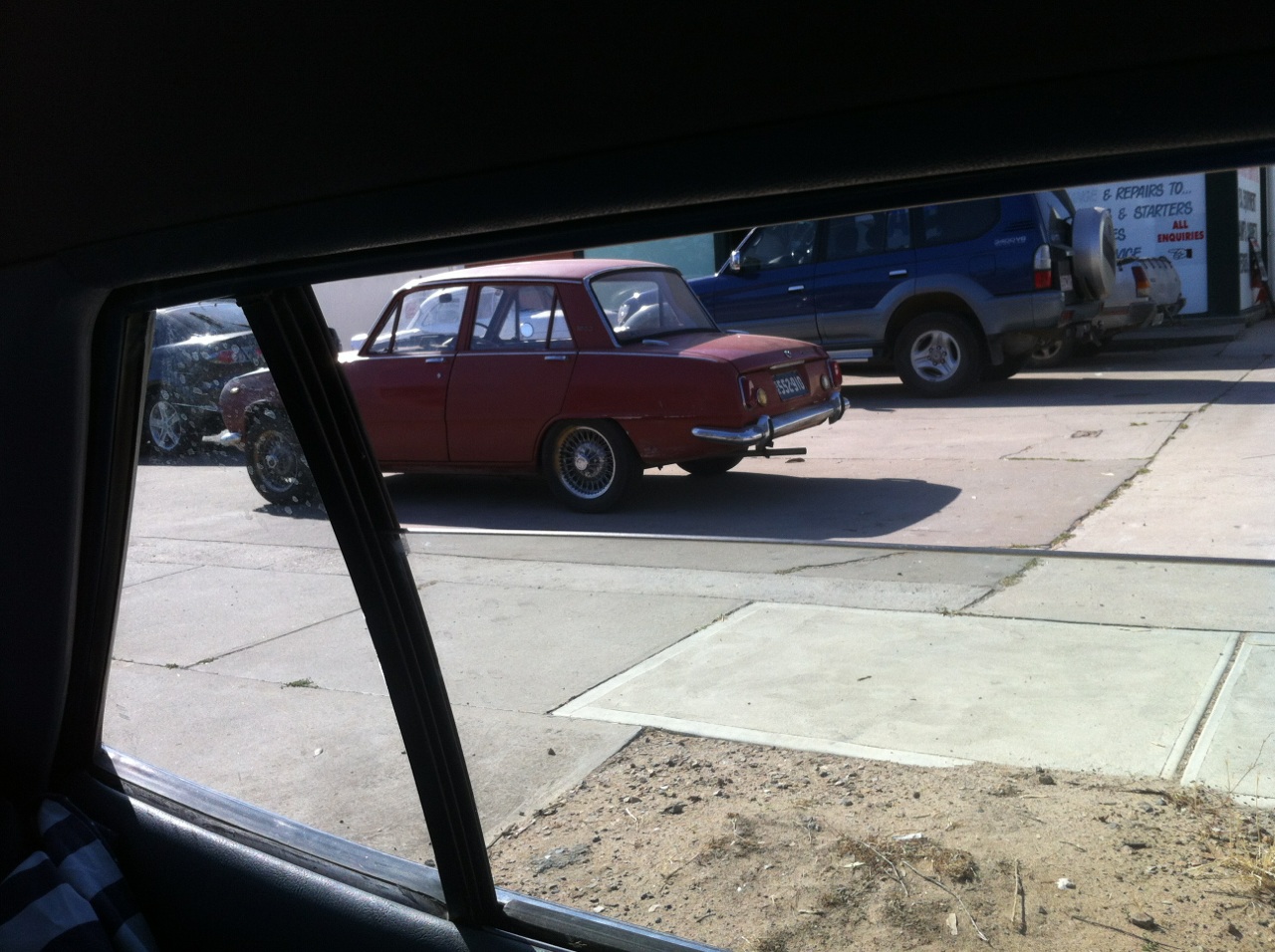 Isuzu Bellett - in Murray Bridge - with wire wheels - photo by Craig.JPG