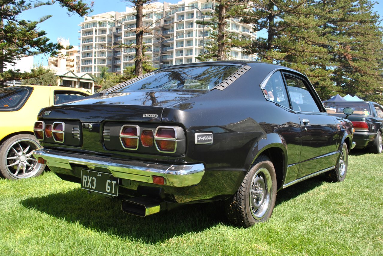 Mazda RX-3 Savanna GT - JDM - 02 - that's the factory exhaust.JPG