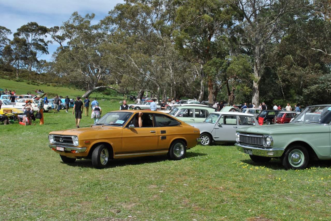 Datsun 1200 coupe.JPG