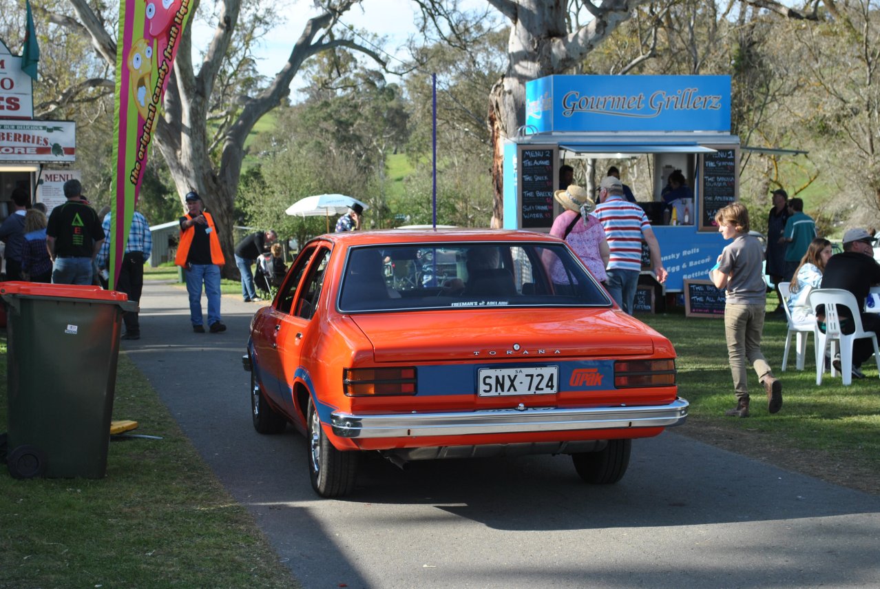 Holden LH Torana G-Pak - 06.JPG