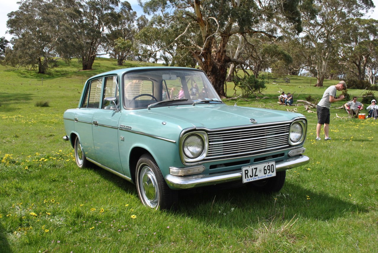 Mitsubishi Colt 1000 sedan - Craig Fordham's.JPG