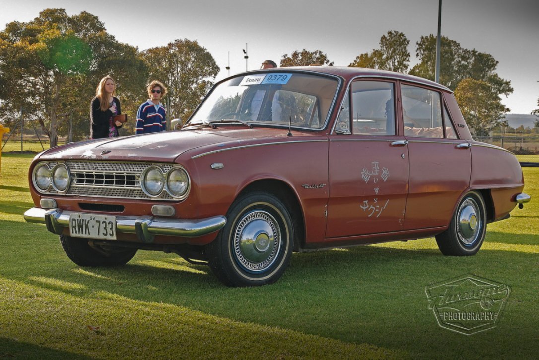 Bay - West Beach - Bellett sedan - Dave.jpg