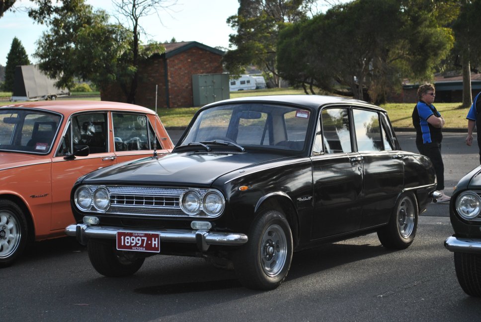 06 - Wally Wild's black Bellett sedan.JPG