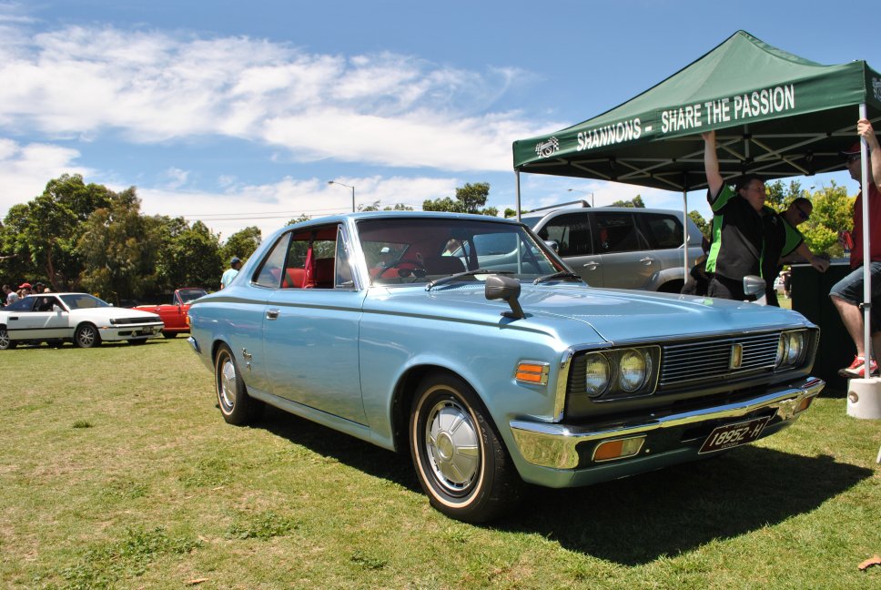 Toyota Crown S50 coupe - 01.JPG