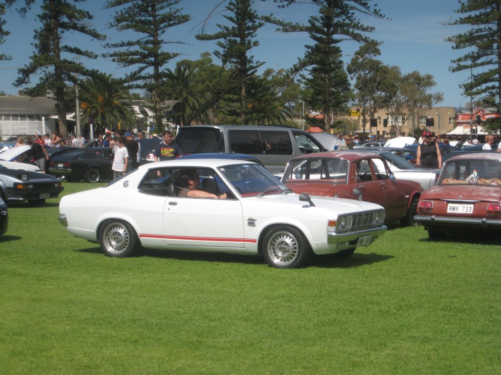 Chrysler Galant coupe with JDM Mitsubishi bits - 02.JPG