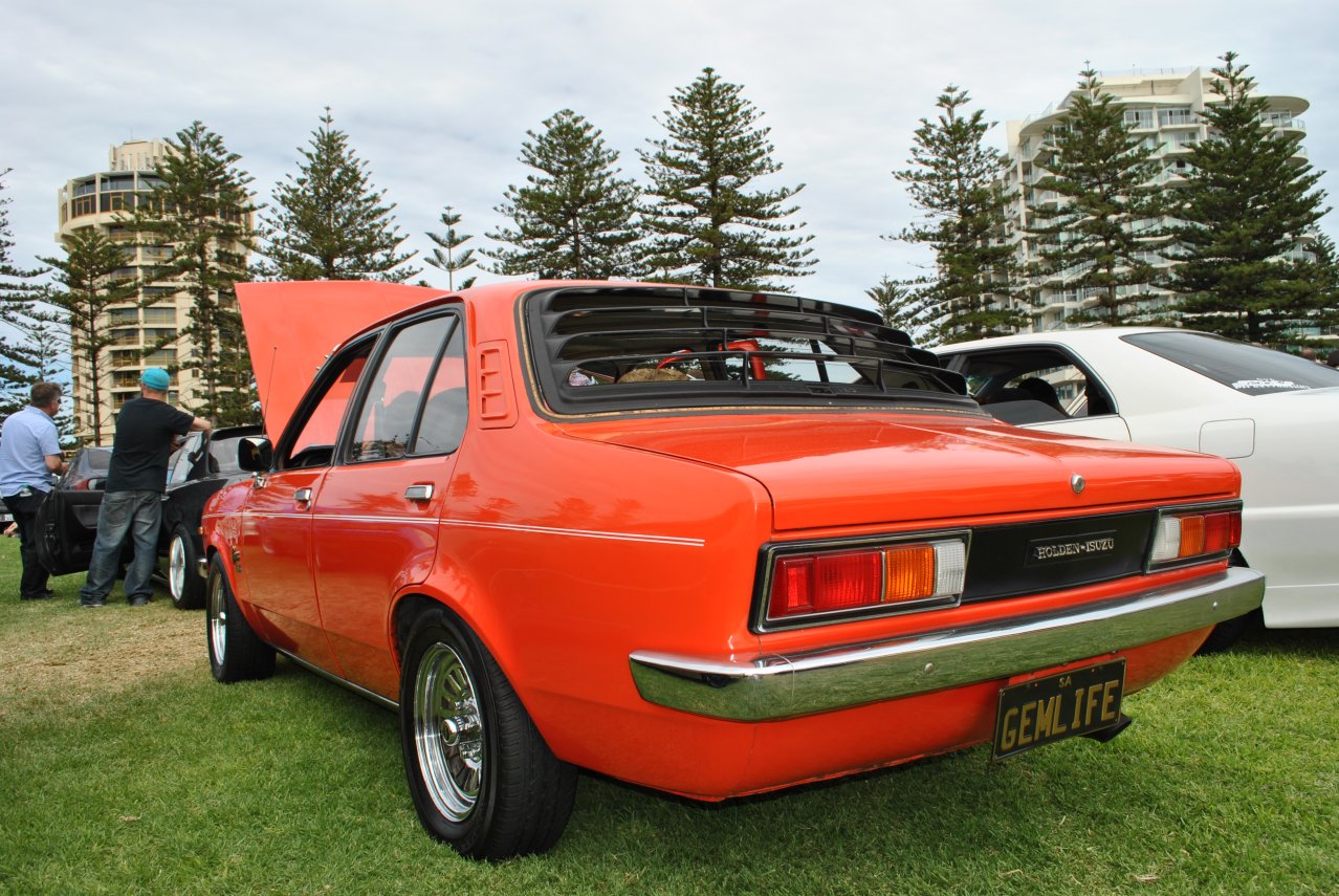 128 - Holden TX Gemini sedan with SR20.JPG