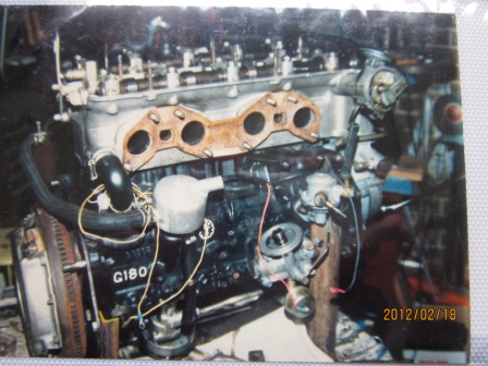 Glenns Blue DOHC Bellett 010.jpg