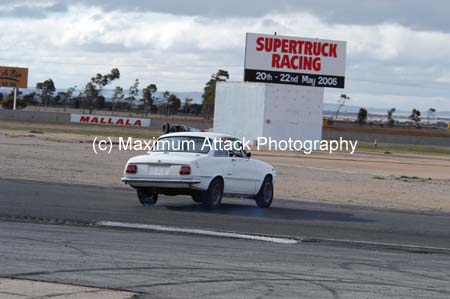 Bellett at Mallala - 09 - 19 June 2005.jpg