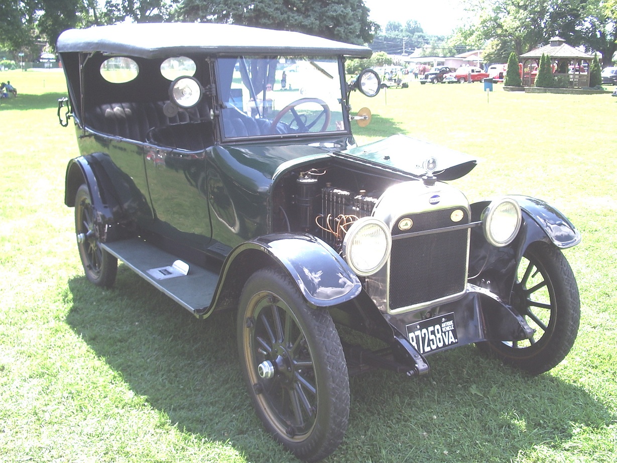1919 Oakland 34B B.jpg
