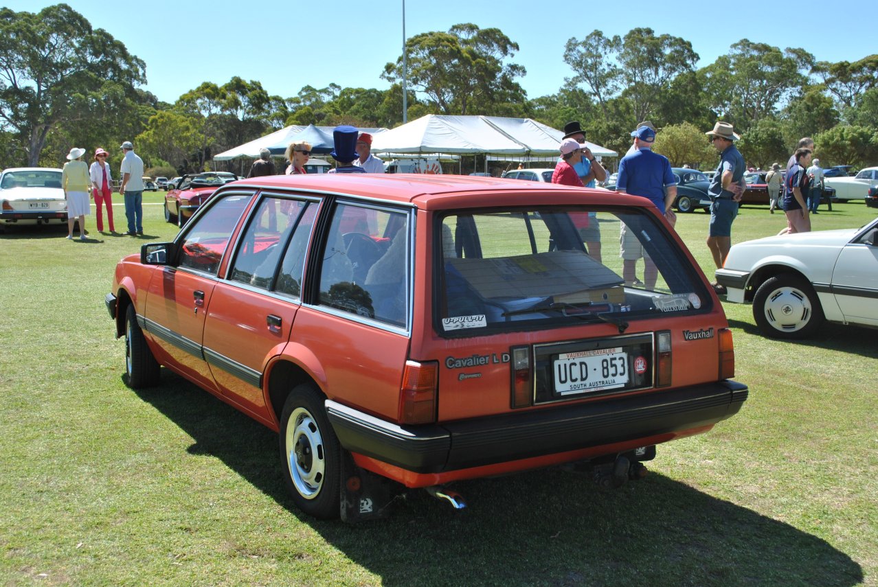 Vauxhall Cavalier - estate - 1984 - 02.JPG