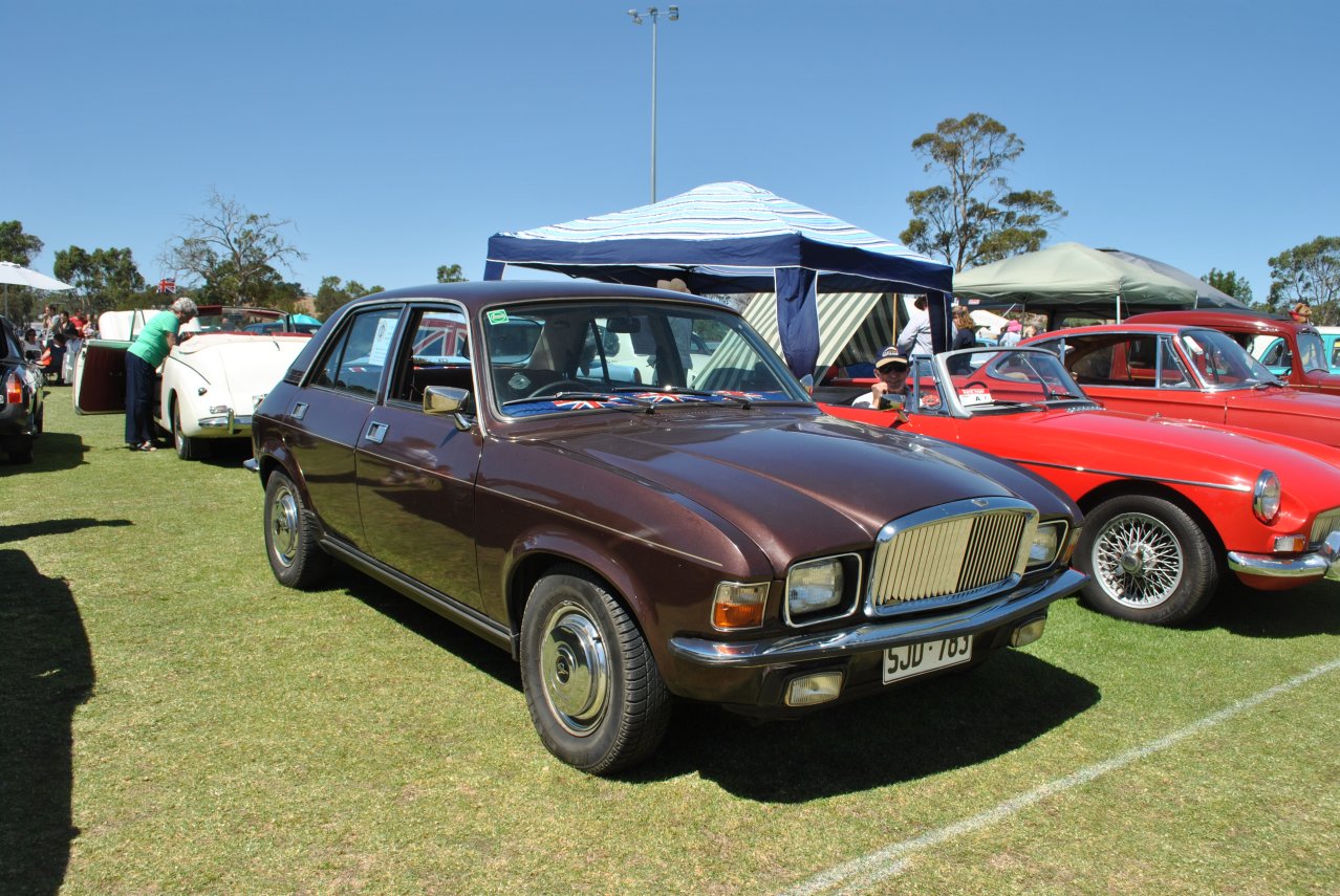 Vanden Plas 1500 - 01.JPG